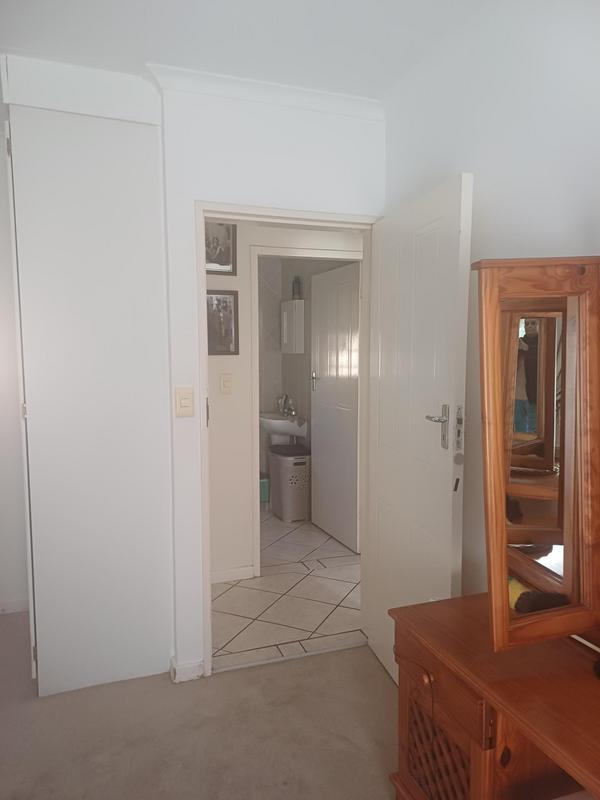 To Let 2 Bedroom Property for Rent in Eldoraigne Gauteng