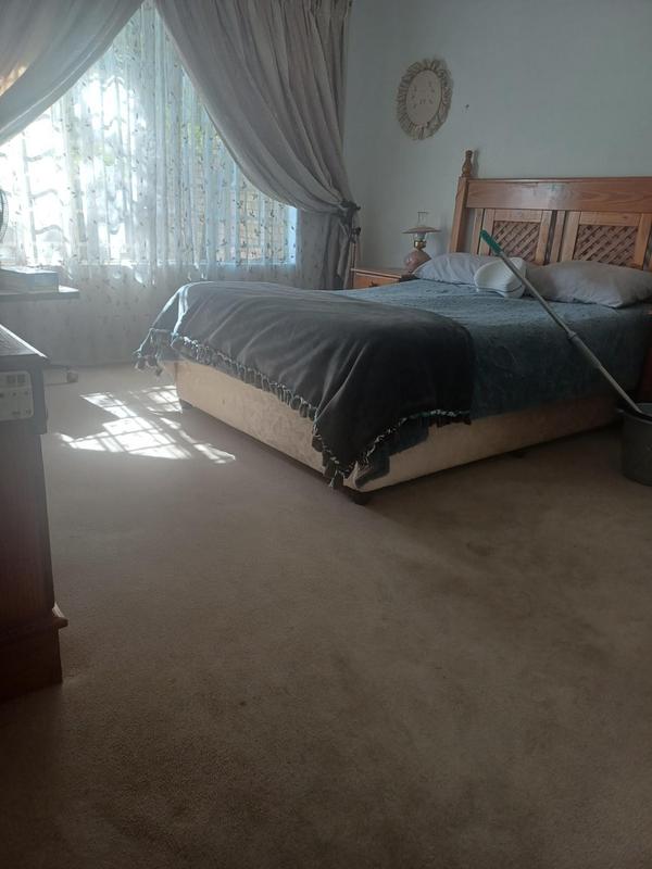 To Let 2 Bedroom Property for Rent in Eldoraigne Gauteng