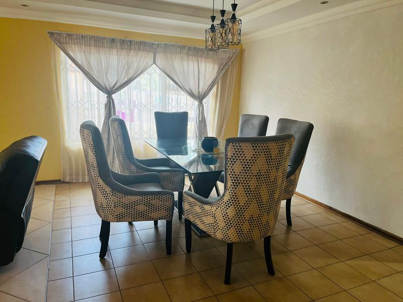3 Bedroom Property for Sale in Birchleigh Gauteng