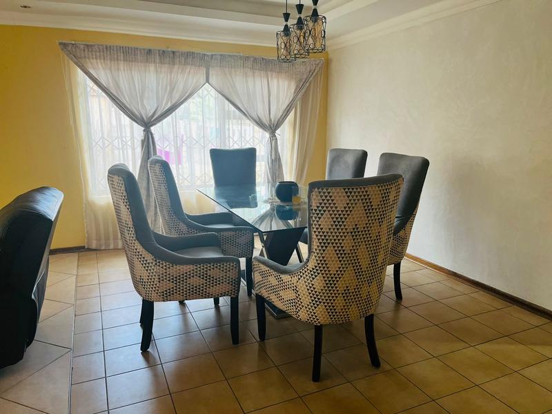 3 Bedroom Property for Sale in Birchleigh Gauteng