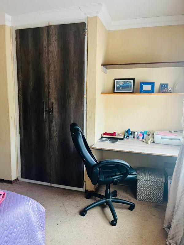 3 Bedroom Property for Sale in Birchleigh Gauteng