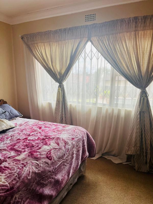 3 Bedroom Property for Sale in Birchleigh Gauteng