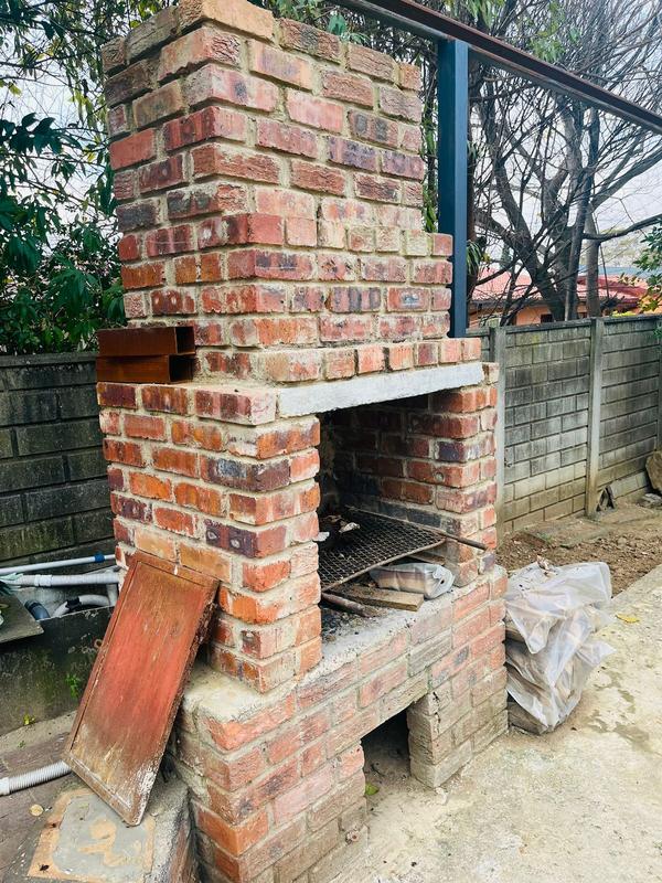 3 Bedroom Property for Sale in Birchleigh Gauteng