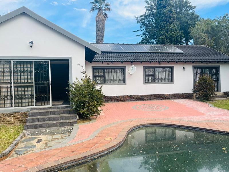 3 Bedroom Property for Sale in Birchleigh Gauteng