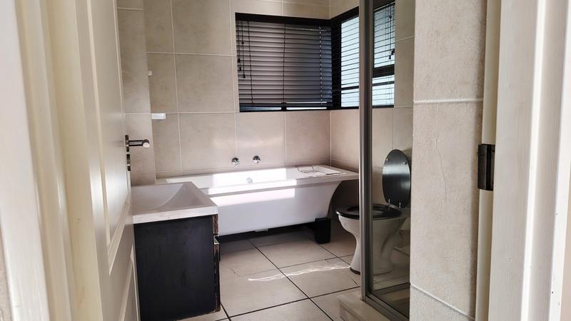To Let 0 Bedroom Property for Rent in Greenstone Hill Gauteng