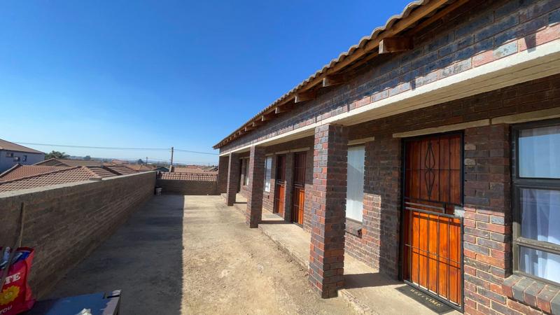 To Let 1 Bedroom Property for Rent in Protea Glen Gauteng