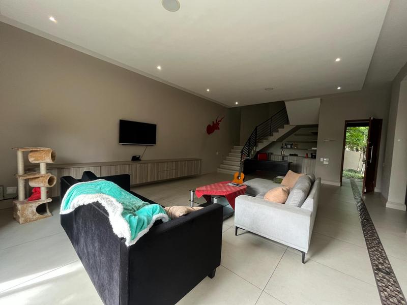 To Let 3 Bedroom Property for Rent in Waterkloof Ridge Gauteng