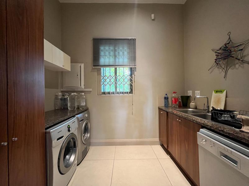 To Let 3 Bedroom Property for Rent in Waterkloof Ridge Gauteng