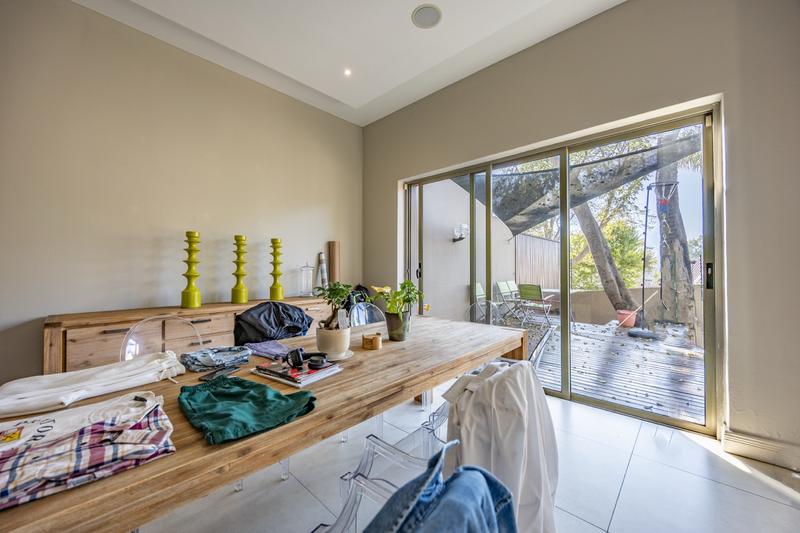 3 Bedroom Property for Sale in Waterkloof Ridge Gauteng