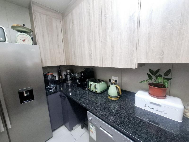 To Let 3 Bedroom Property for Rent in Sandown Gauteng