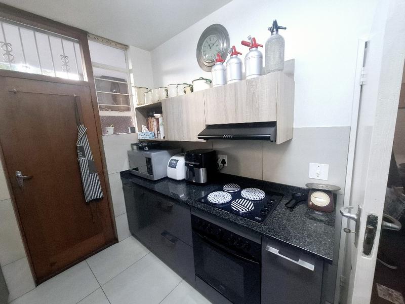 To Let 3 Bedroom Property for Rent in Sandown Gauteng