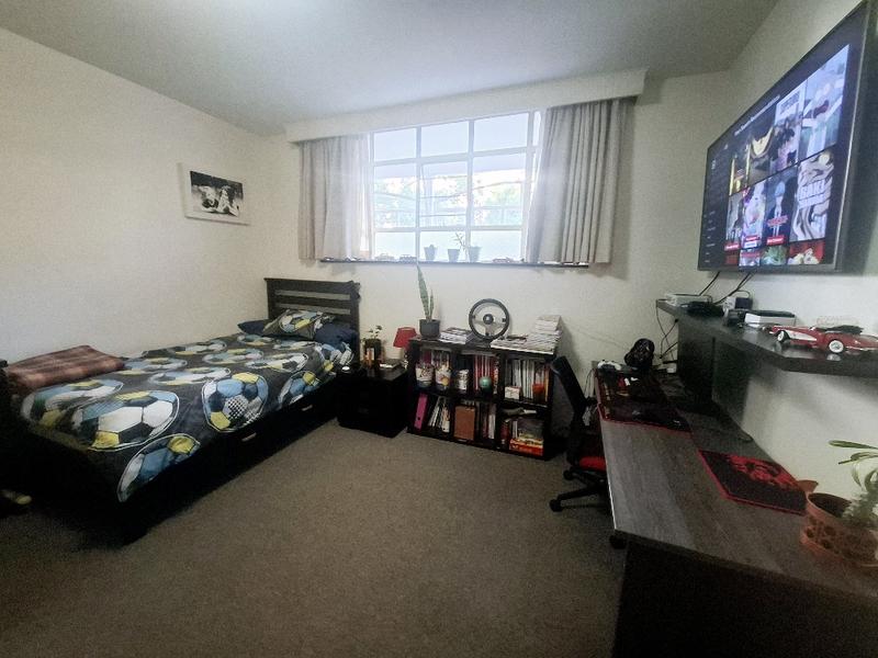 To Let 3 Bedroom Property for Rent in Sandown Gauteng