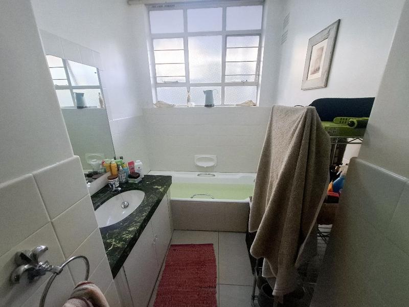 To Let 3 Bedroom Property for Rent in Sandown Gauteng