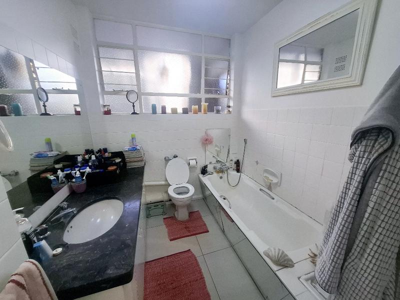 To Let 3 Bedroom Property for Rent in Sandown Gauteng