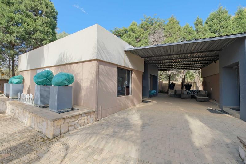 5 Bedroom Property for Sale in Tyger Valley Gauteng