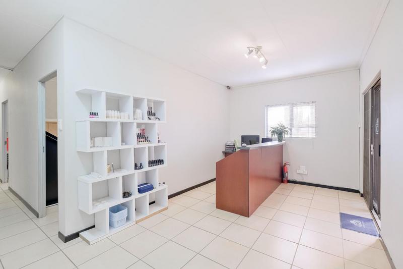 5 Bedroom Property for Sale in Tyger Valley Gauteng