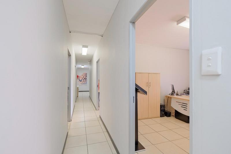 5 Bedroom Property for Sale in Tyger Valley Gauteng