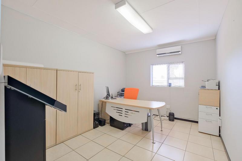 5 Bedroom Property for Sale in Tyger Valley Gauteng