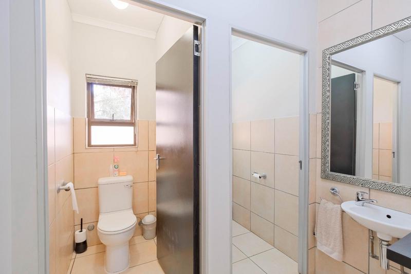 5 Bedroom Property for Sale in Tyger Valley Gauteng