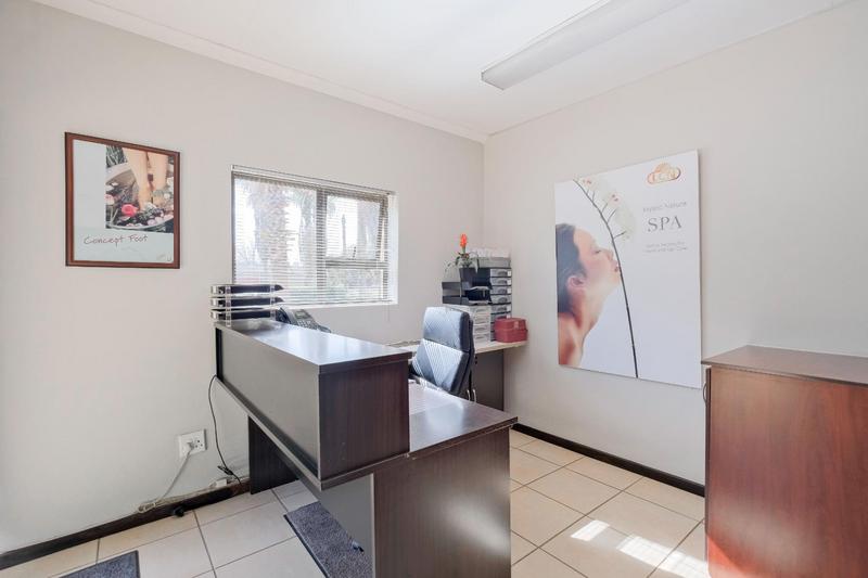 5 Bedroom Property for Sale in Tyger Valley Gauteng