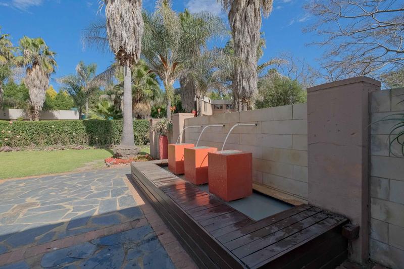 5 Bedroom Property for Sale in Tyger Valley Gauteng