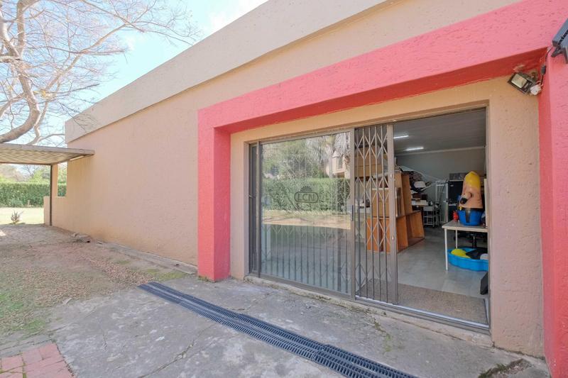 5 Bedroom Property for Sale in Tyger Valley Gauteng