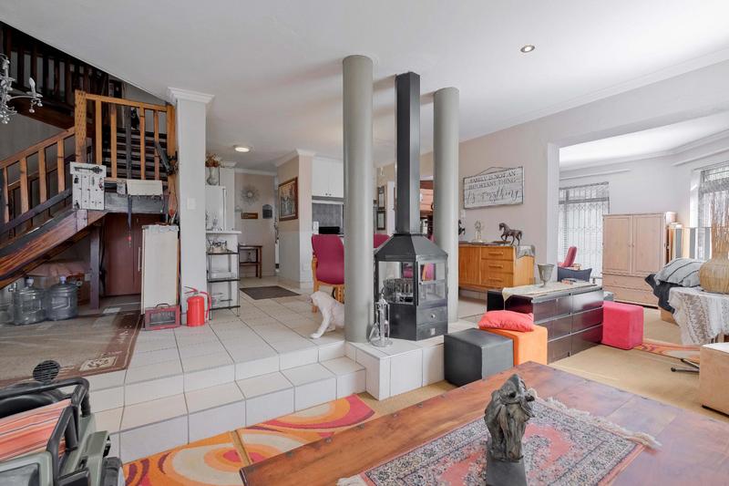 5 Bedroom Property for Sale in Tyger Valley Gauteng