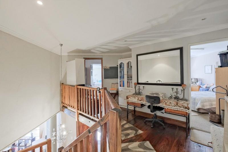 5 Bedroom Property for Sale in Tyger Valley Gauteng