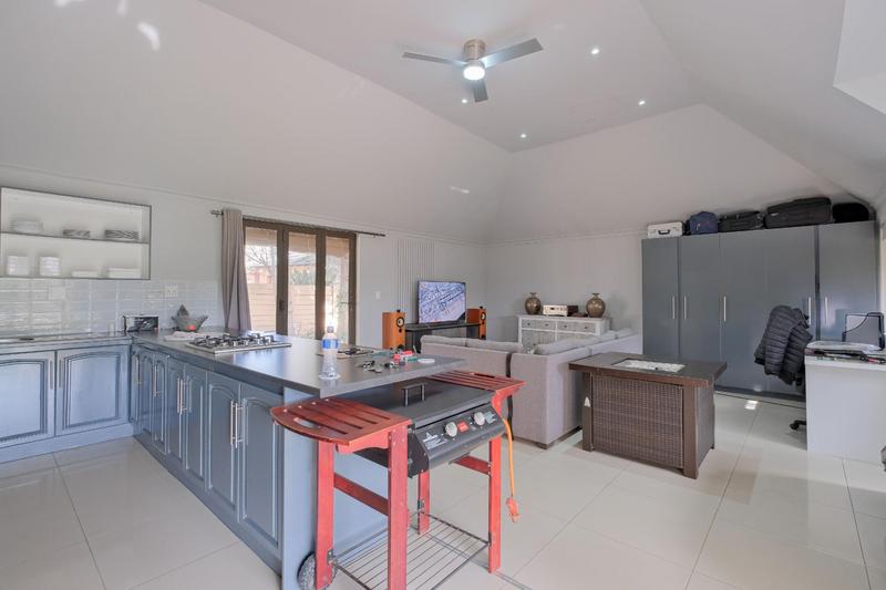 5 Bedroom Property for Sale in Tyger Valley Gauteng