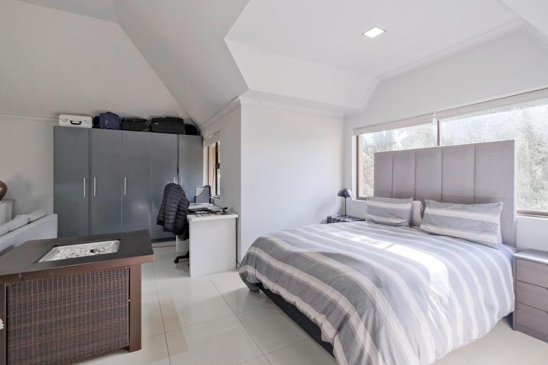 5 Bedroom Property for Sale in Tyger Valley Gauteng