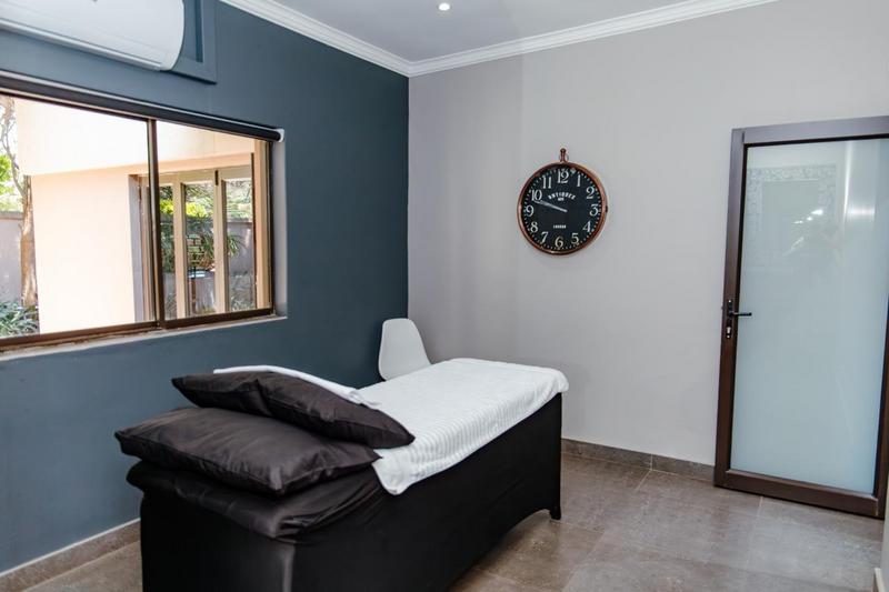 5 Bedroom Property for Sale in Tyger Valley Gauteng