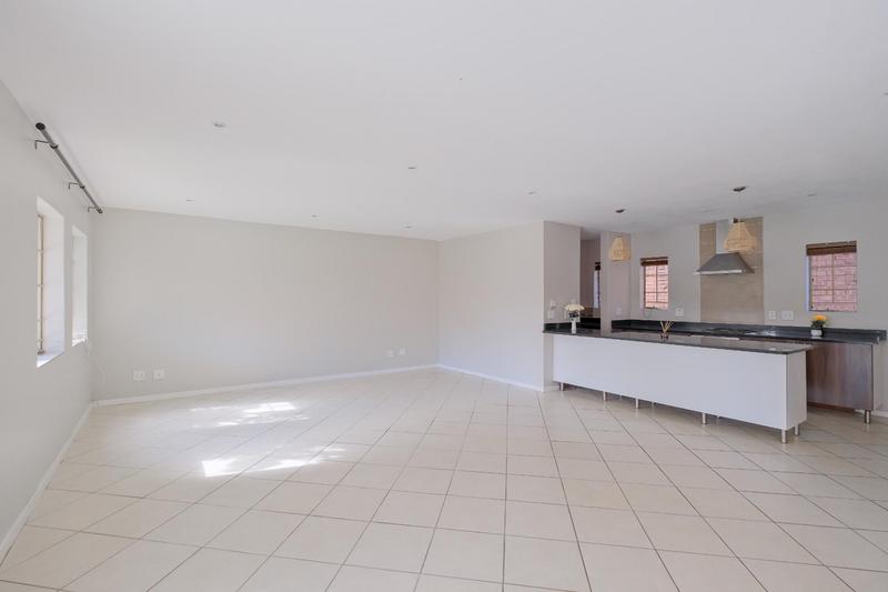 4 Bedroom Property for Sale in Mooikloof Ridge Gauteng