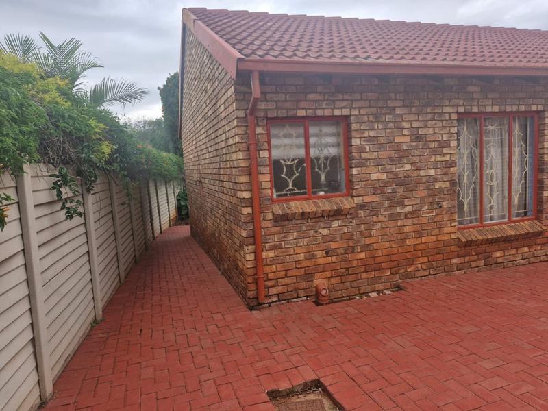 3 Bedroom Property for Sale in Chantelle Gauteng