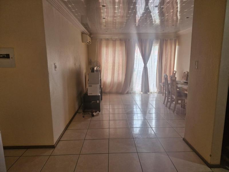 3 Bedroom Property for Sale in Chantelle Gauteng