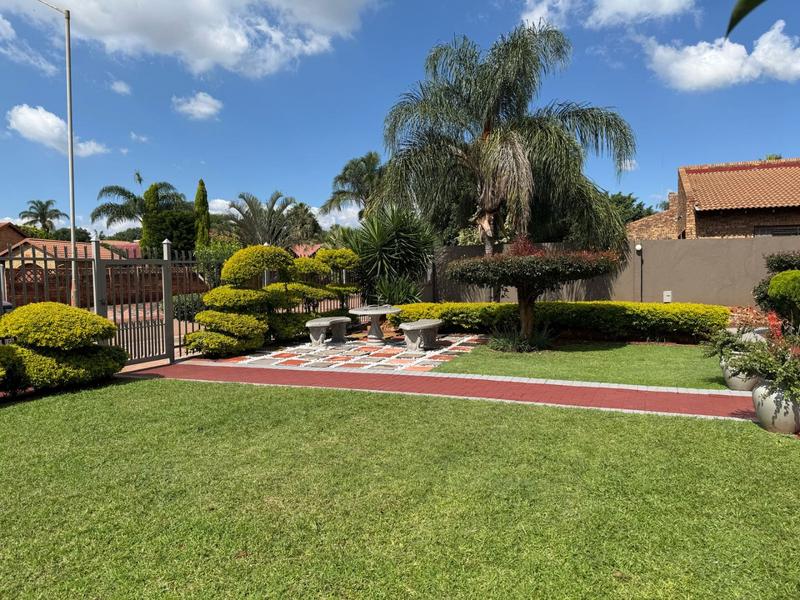 4 Bedroom Property for Sale in Chantelle Gauteng