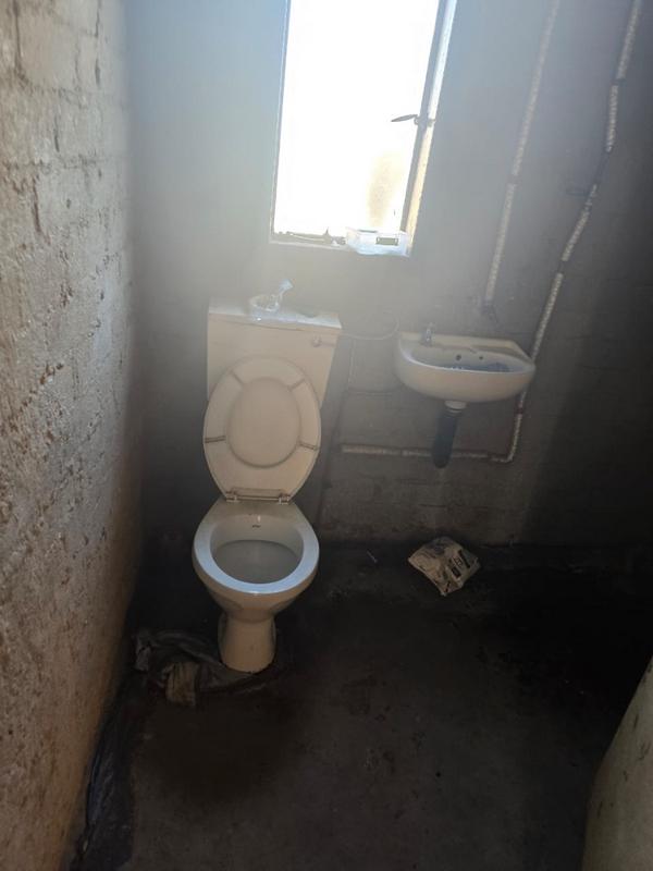 1 Bedroom Property for Sale in Tembisa Central Gauteng