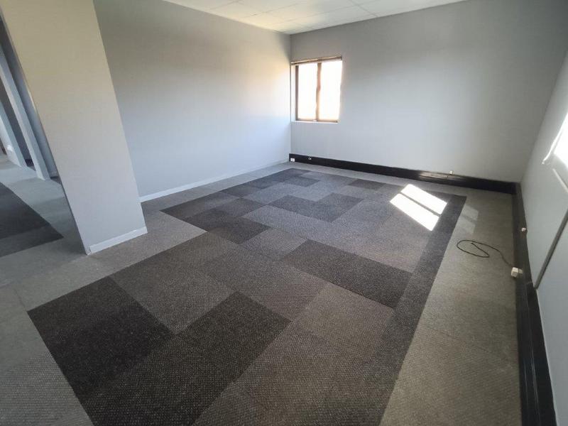 To Let commercial Property for Rent in Strubensvallei Gauteng