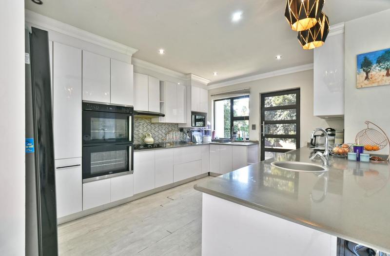 3 Bedroom Property for Sale in Randpark Ridge Gauteng