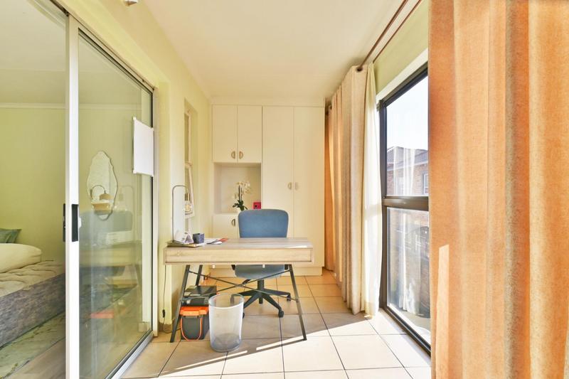 3 Bedroom Property for Sale in Wilgeheuwel Gauteng