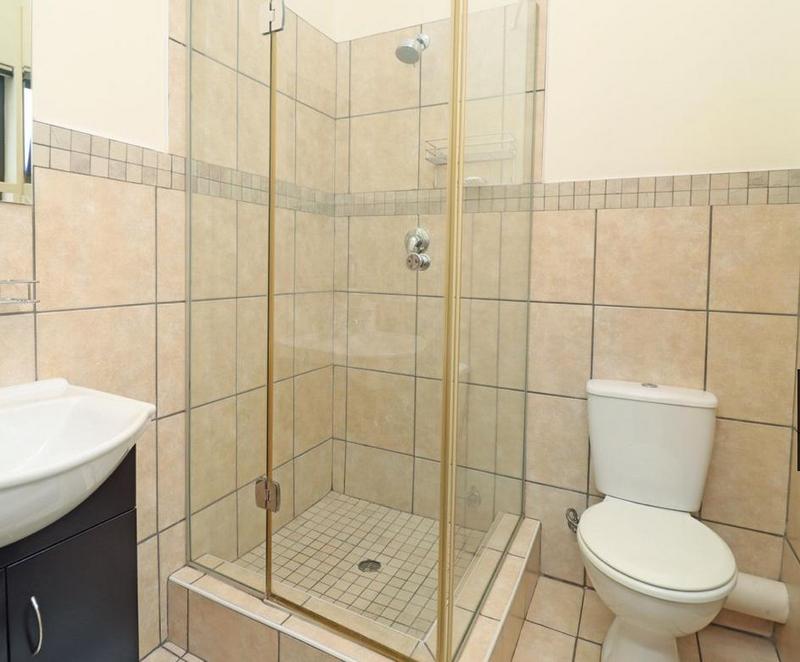 3 Bedroom Property for Sale in Barbeque Downs Gauteng
