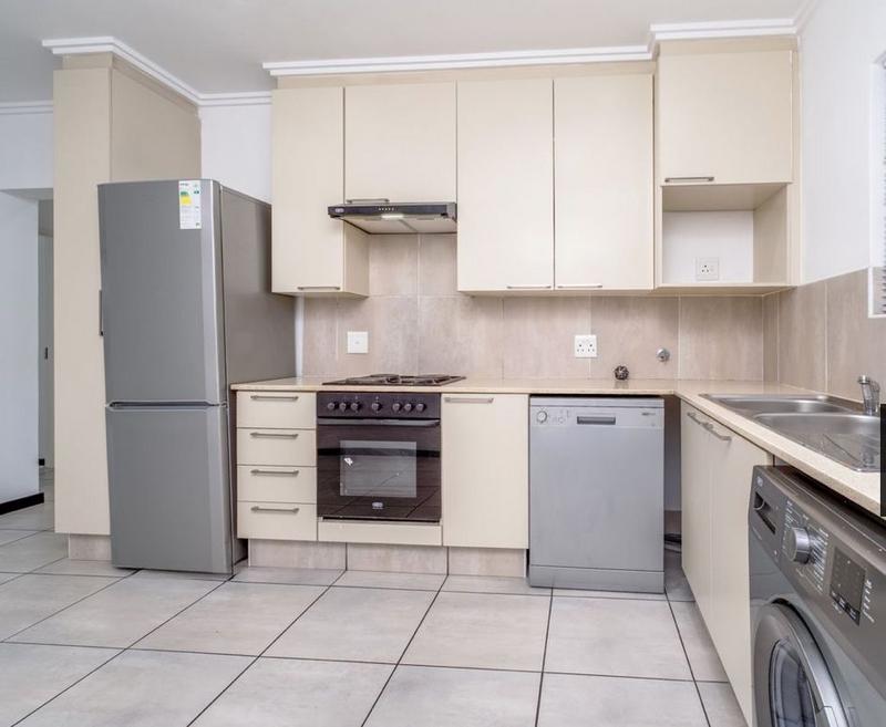 To Let 2 Bedroom Property for Rent in Sunninghill Gauteng