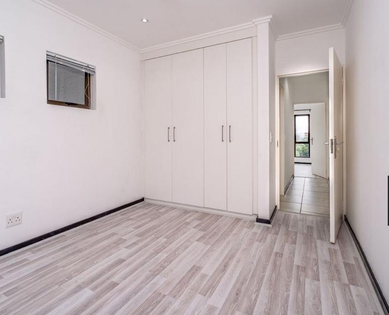 To Let 2 Bedroom Property for Rent in Sunninghill Gauteng