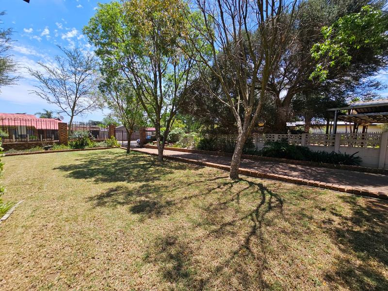 To Let 4 Bedroom Property for Rent in Kempton Park Ext 4 Gauteng
