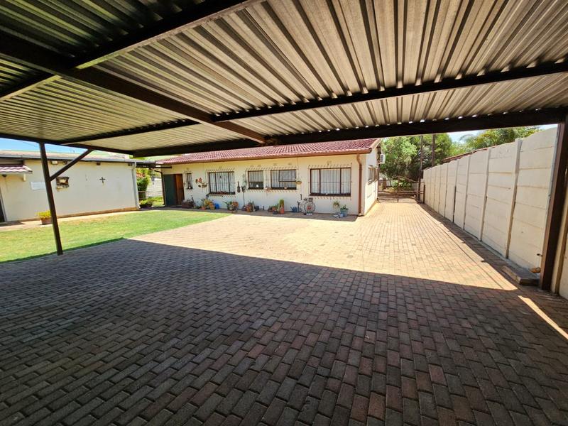 To Let 4 Bedroom Property for Rent in Kempton Park Ext 4 Gauteng