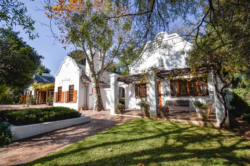 To Let 4 Bedroom Property for Rent in Morningside Gauteng