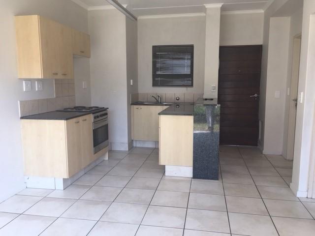 To Let 1 Bedroom Property for Rent in Sunninghill Gauteng