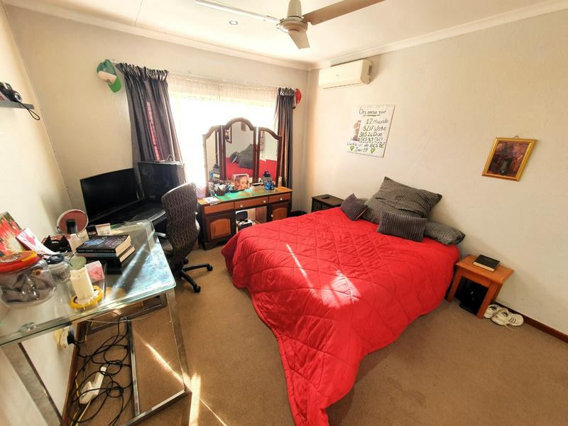 2 Bedroom Property for Sale in Annlin Gauteng