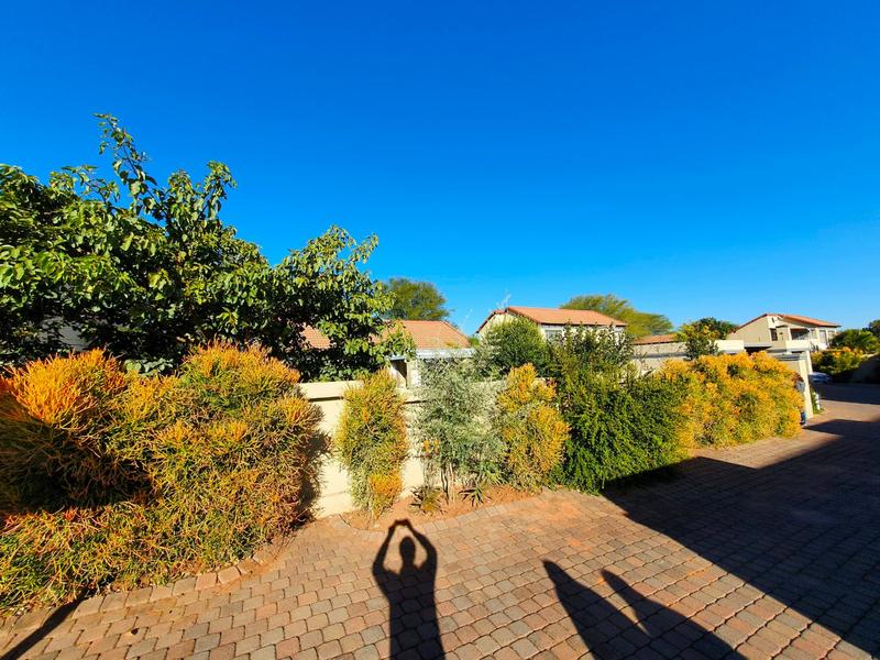 2 Bedroom Property for Sale in Annlin Gauteng