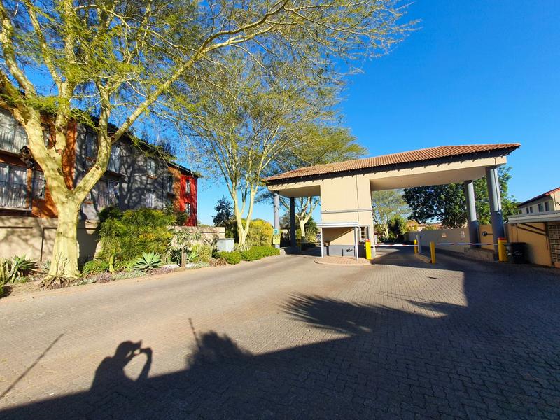 2 Bedroom Property for Sale in Annlin Gauteng