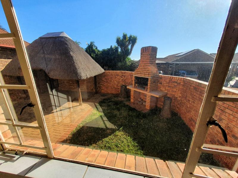 3 Bedroom Property for Sale in Magalieskruin Gauteng